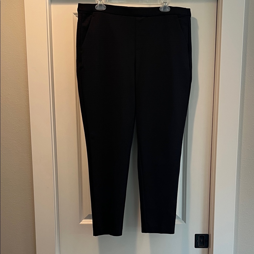 Black Liverpool Pull on Ankle Pant